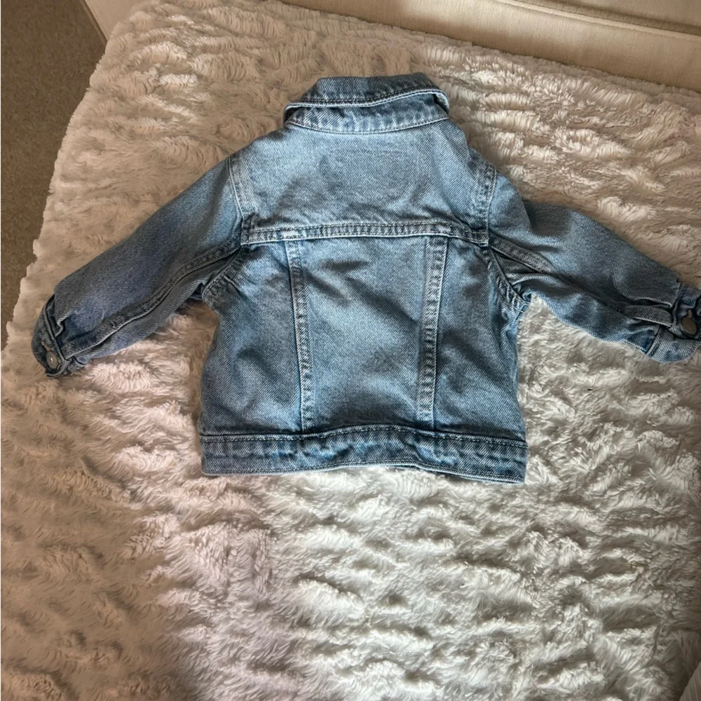 Old Navy Bundle 6-12 Months